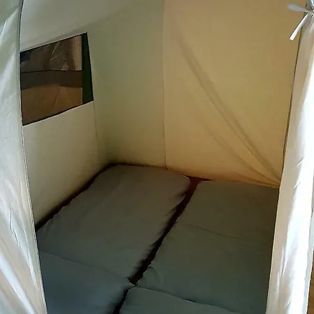 豪华帐篷 Viasara Glamping Tent Comolake